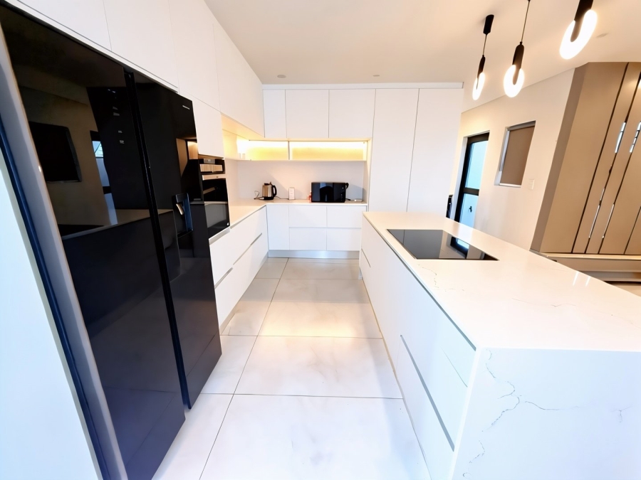 4 Bedroom Property for Sale in Sandown Western Cape